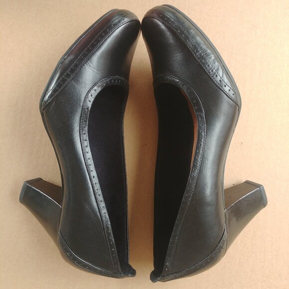 Elegant Black Women's Heels - Picture 4 of 14